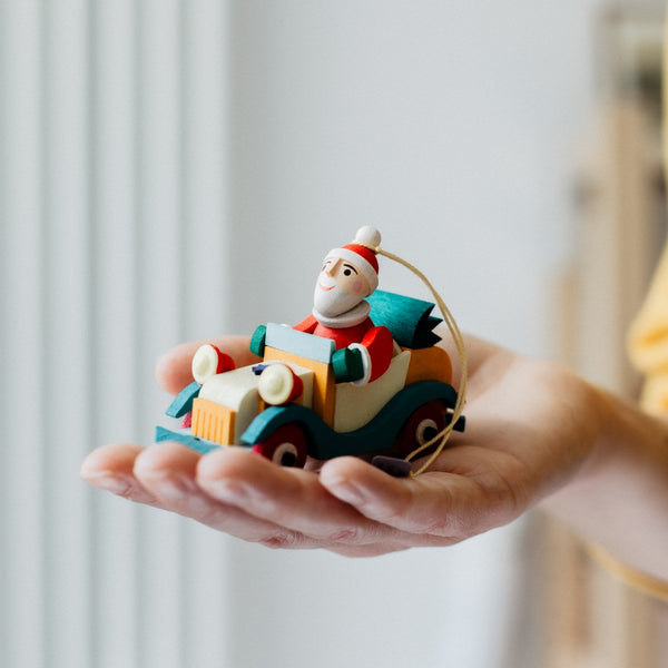 Santa in an Old Timer
