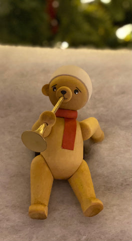 Teddy with trumpet