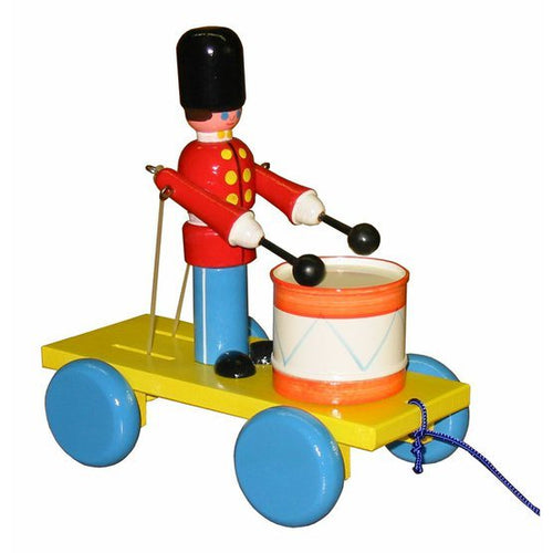 Pull along Guardsman with Drum