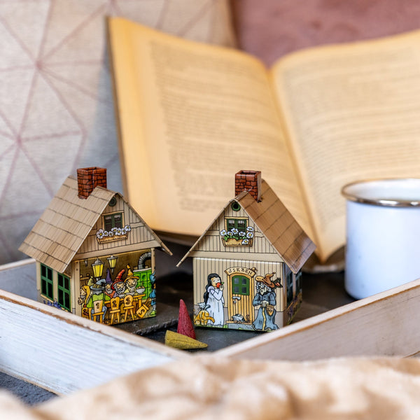 Snow White and the Seven Dwarfs Smokehouse for incense
