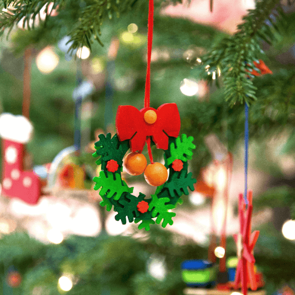 Advent Wreath with Baubles