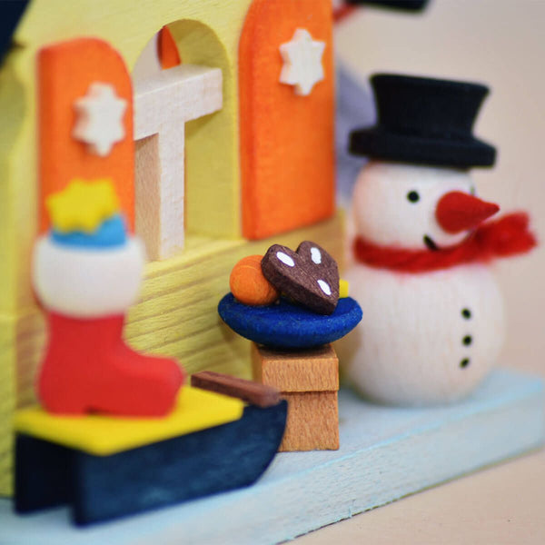 Snowman's House (choice of design)