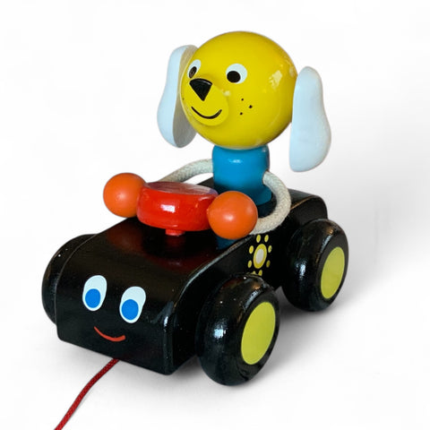 Pull along Dog in a Car