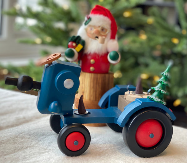 Smoker - Santa Claus on Tractor